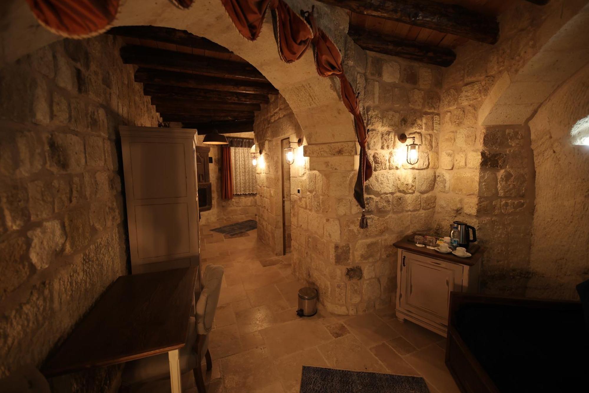 Uerguep Cave Suites Exterior photo