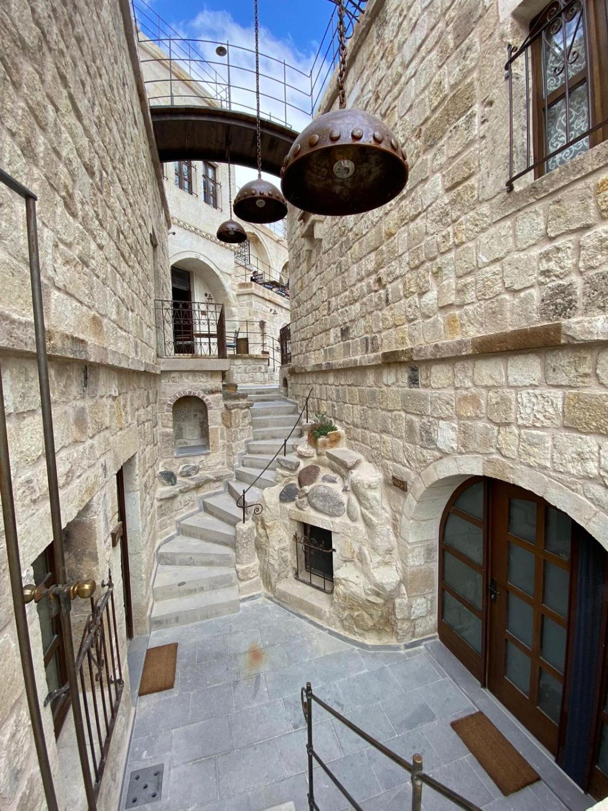 Uerguep Cave Suites Exterior photo