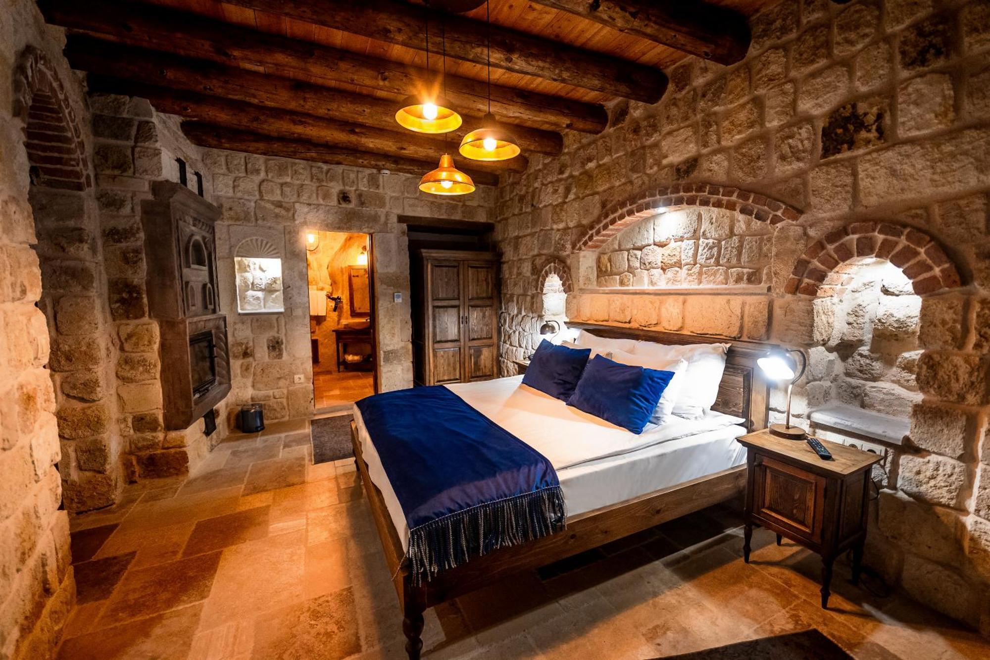 Uerguep Cave Suites Exterior photo